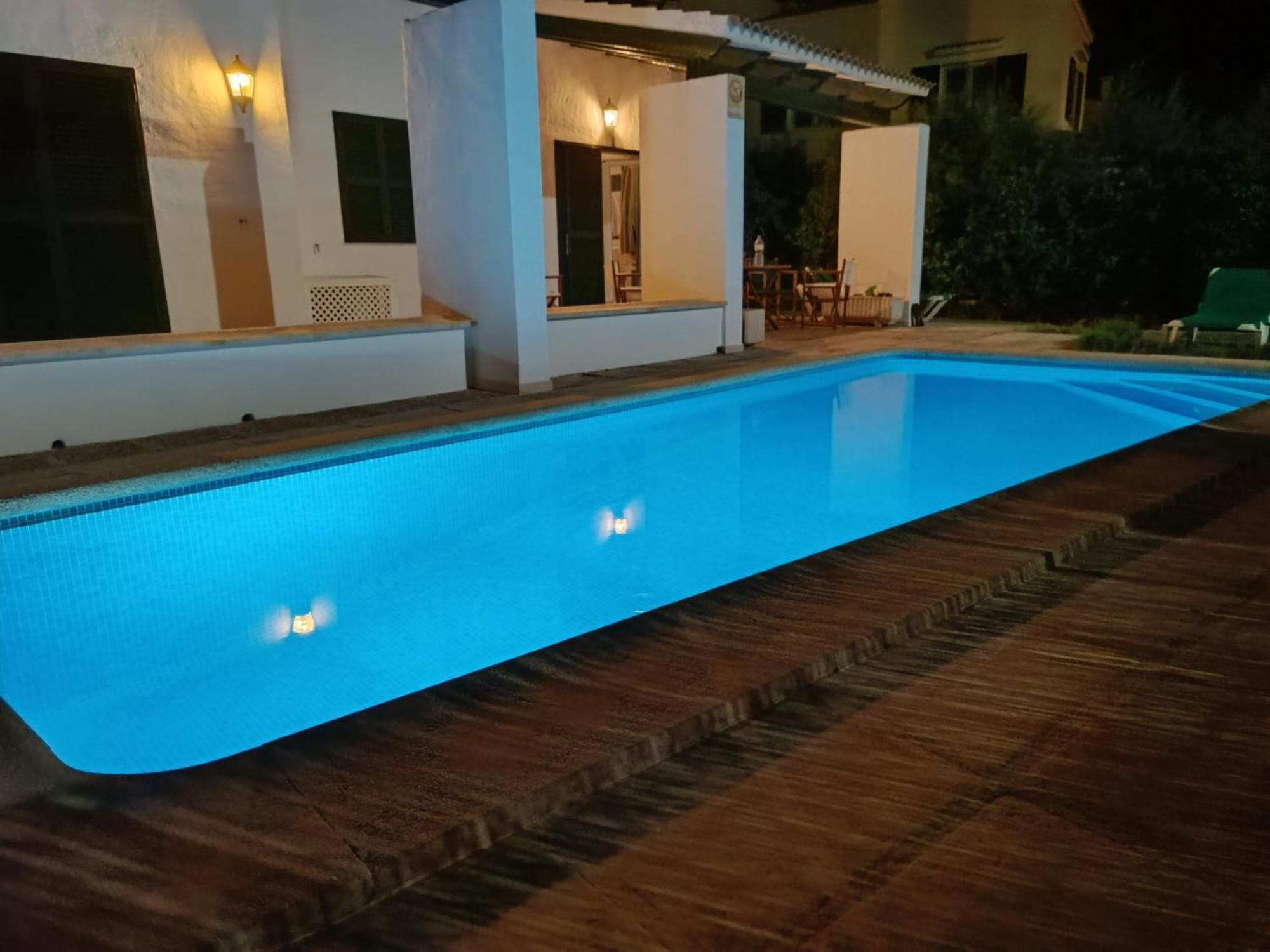 Villa Victor - Primera Linea Mar, Vista A Puesta De Sol 卡拉恩·布拉内斯 外观 照片