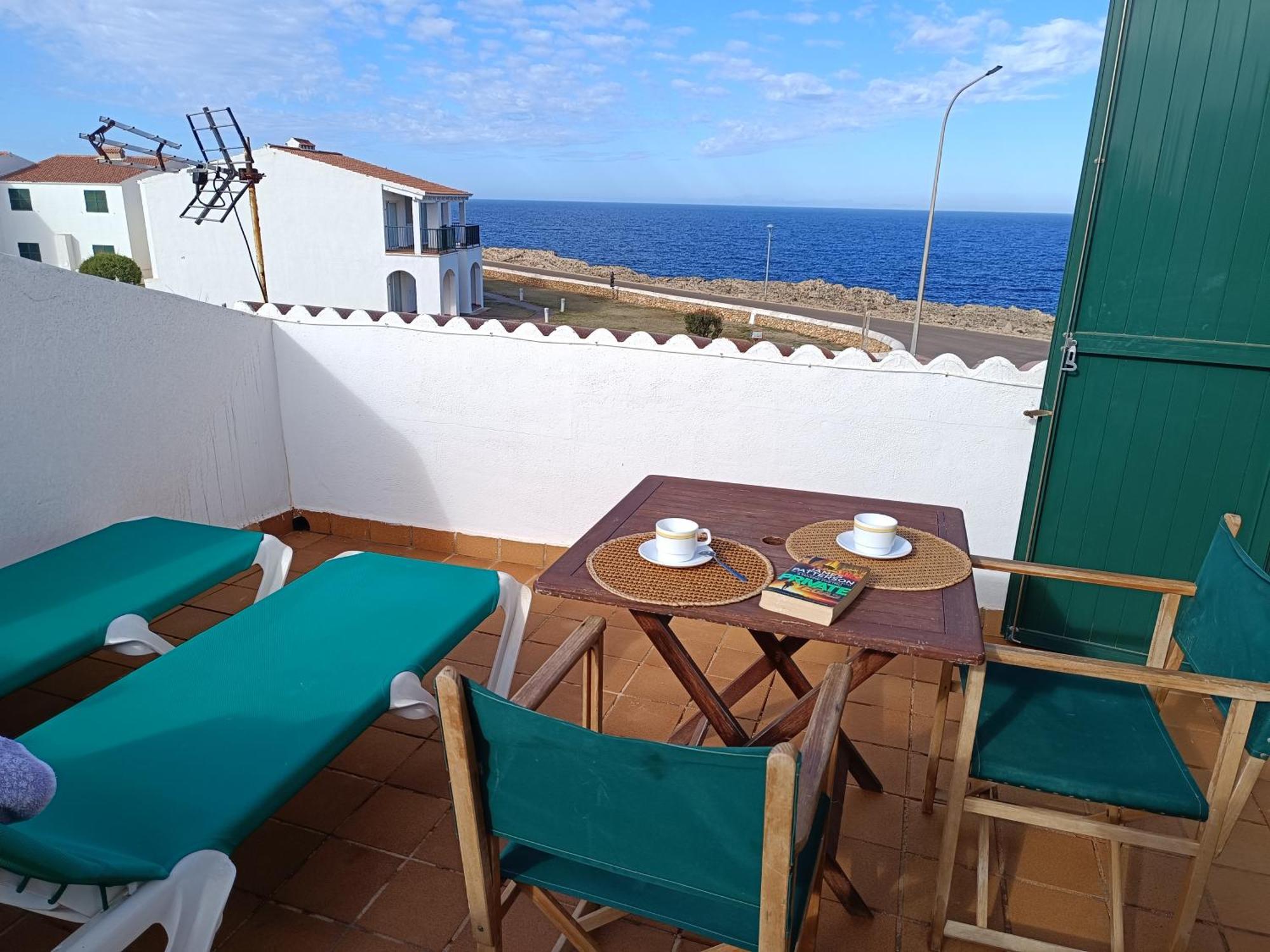 Villa Victor - Primera Linea Mar, Vista A Puesta De Sol 卡拉恩·布拉内斯 外观 照片