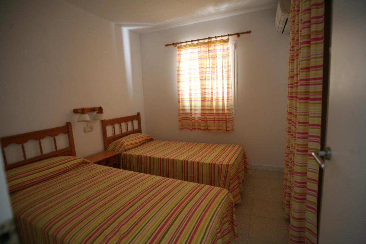 Villa Victor - Primera Linea Mar, Vista A Puesta De Sol 卡拉恩·布拉内斯 外观 照片
